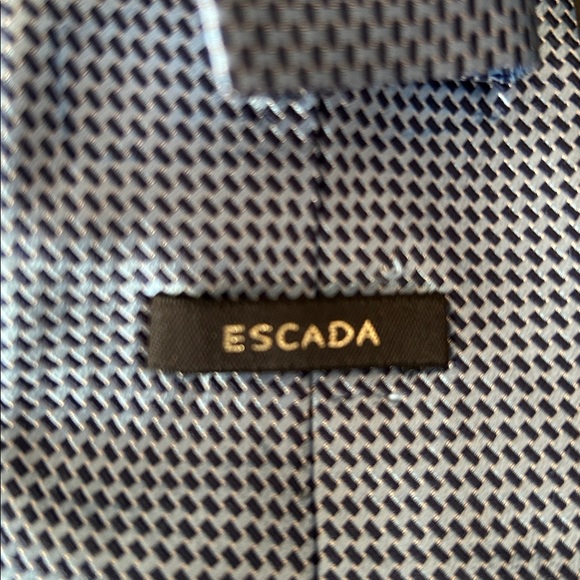 Elegant Escada Blue Men's Tie - Picture 11 of 11